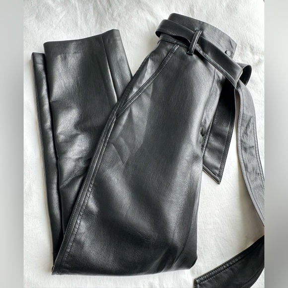 Aritzia Tie Front 00 - Picture 2 of 4